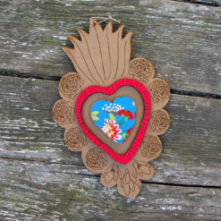 ex-voto Flora n°1 brut coeur en relief rouge et imprimé élisa made in France.